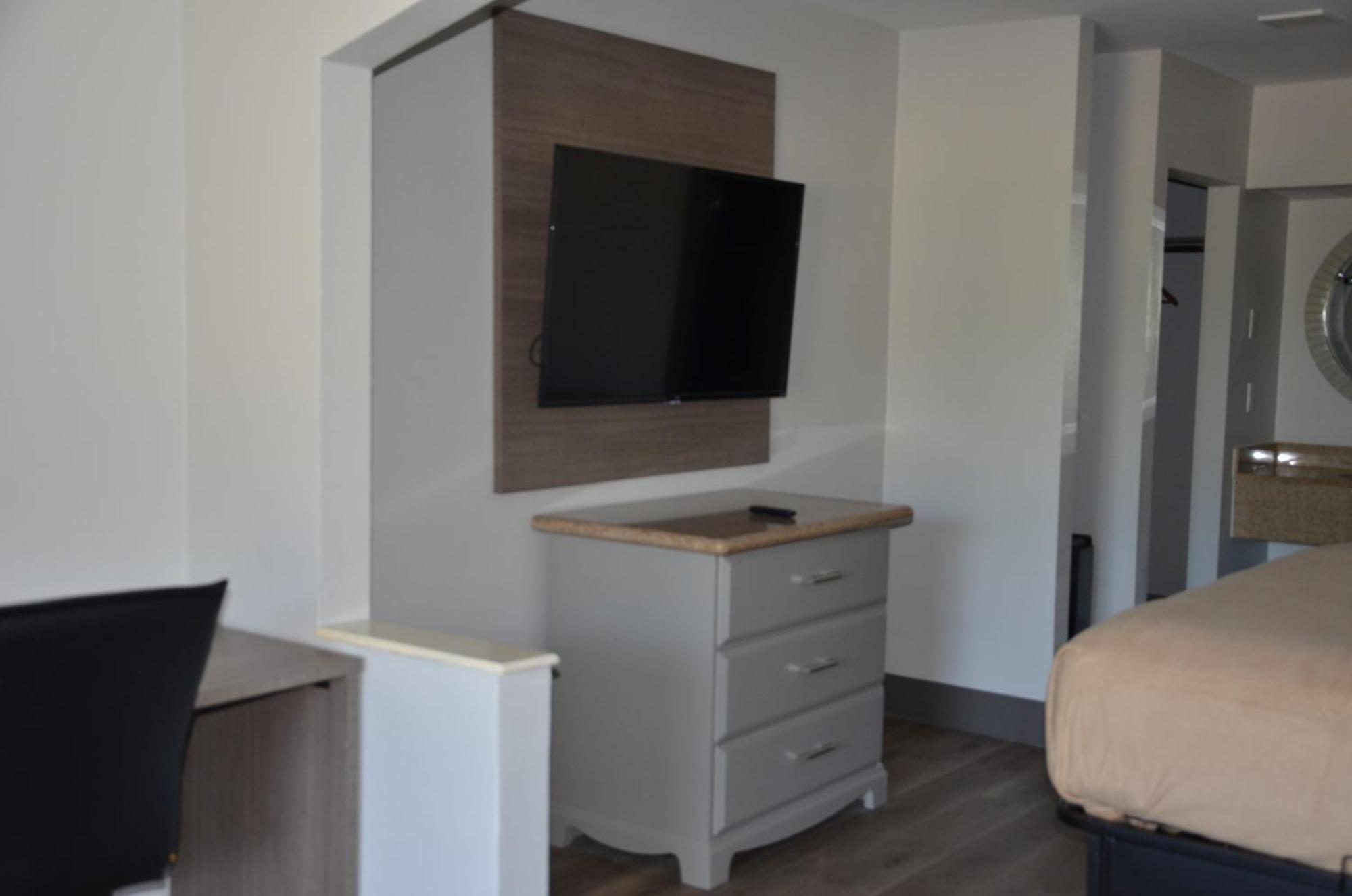 Baymont Suites Covington Dış mekan fotoğraf