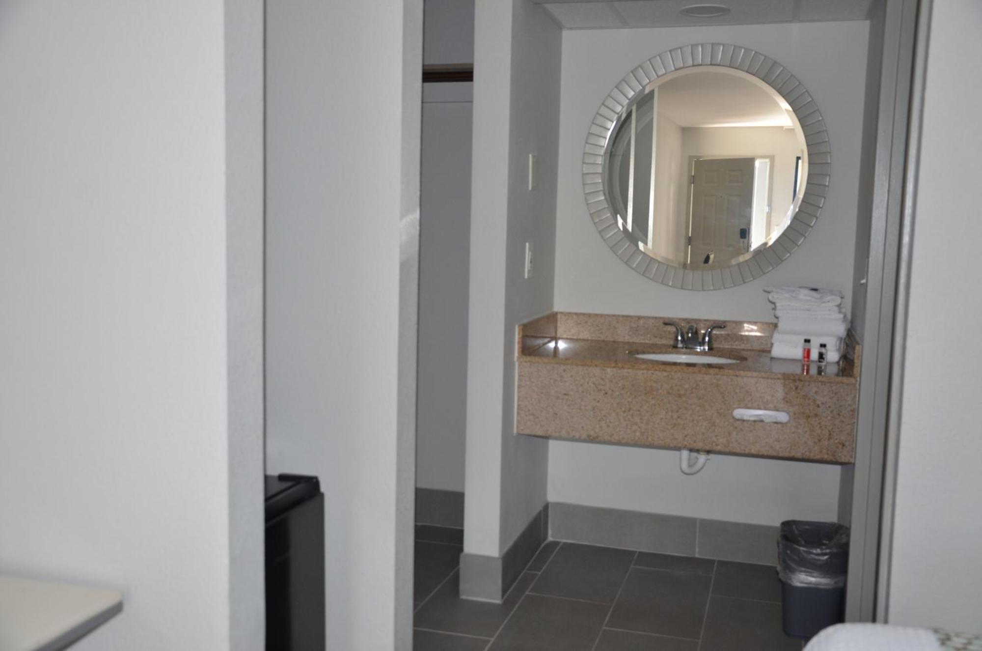 Baymont Suites Covington Dış mekan fotoğraf